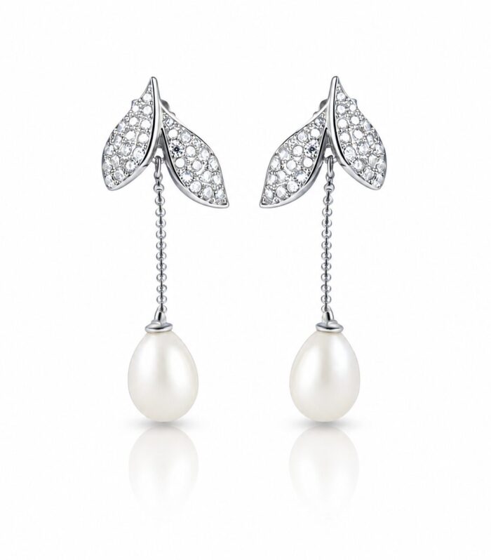 Dewdrop Pearl Leaf Earrings